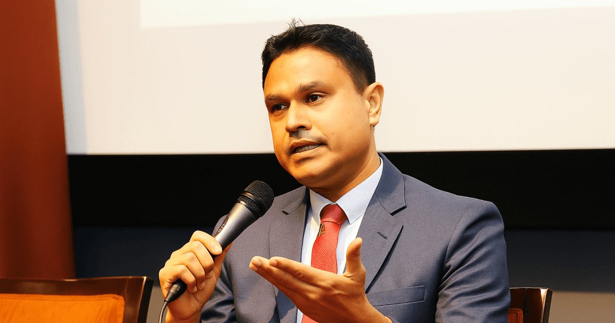 Why aren't the Dehiwala and Mount Lavinia municipal councillors removed? - Chamal Sanjeewa questions.