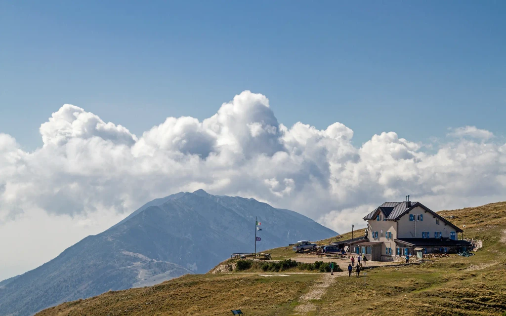 Rifugio Damiano på Monte Altissimo | Expa Travel