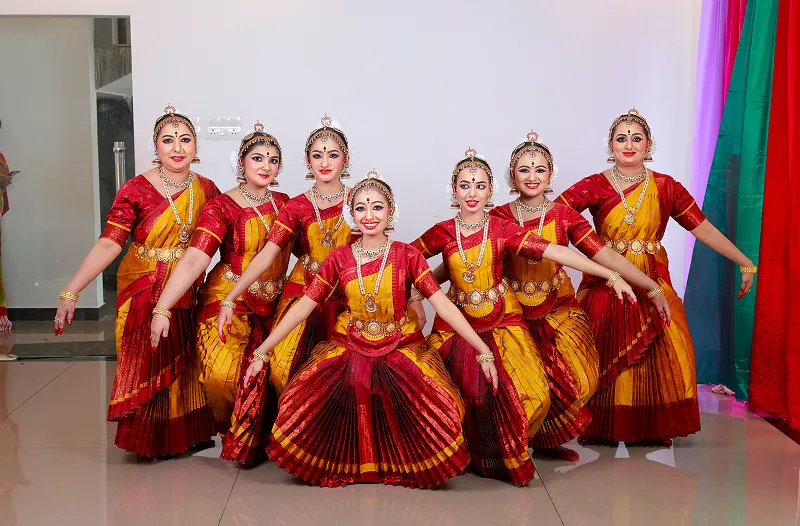 A dancer performing mohiniyattam