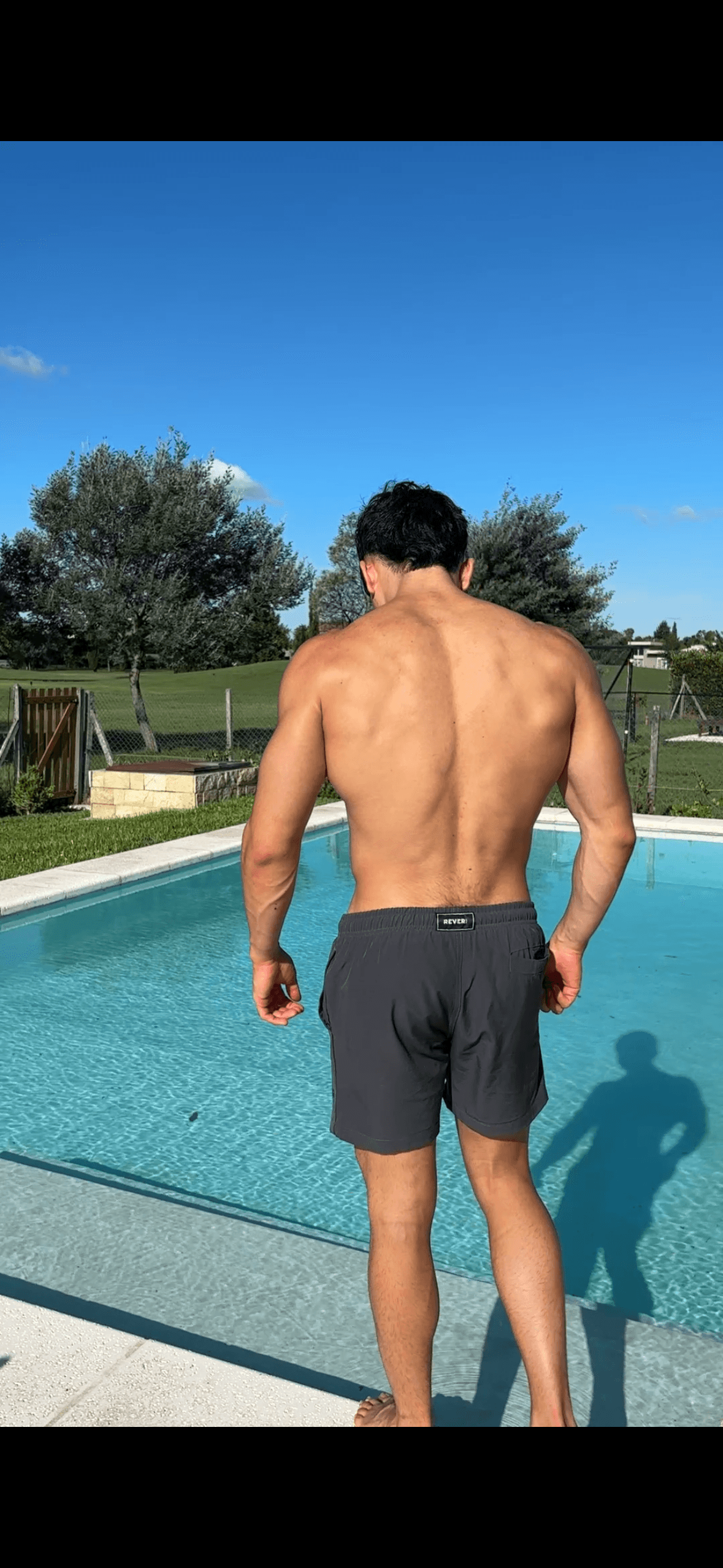 Concetrated triathlete grayscale