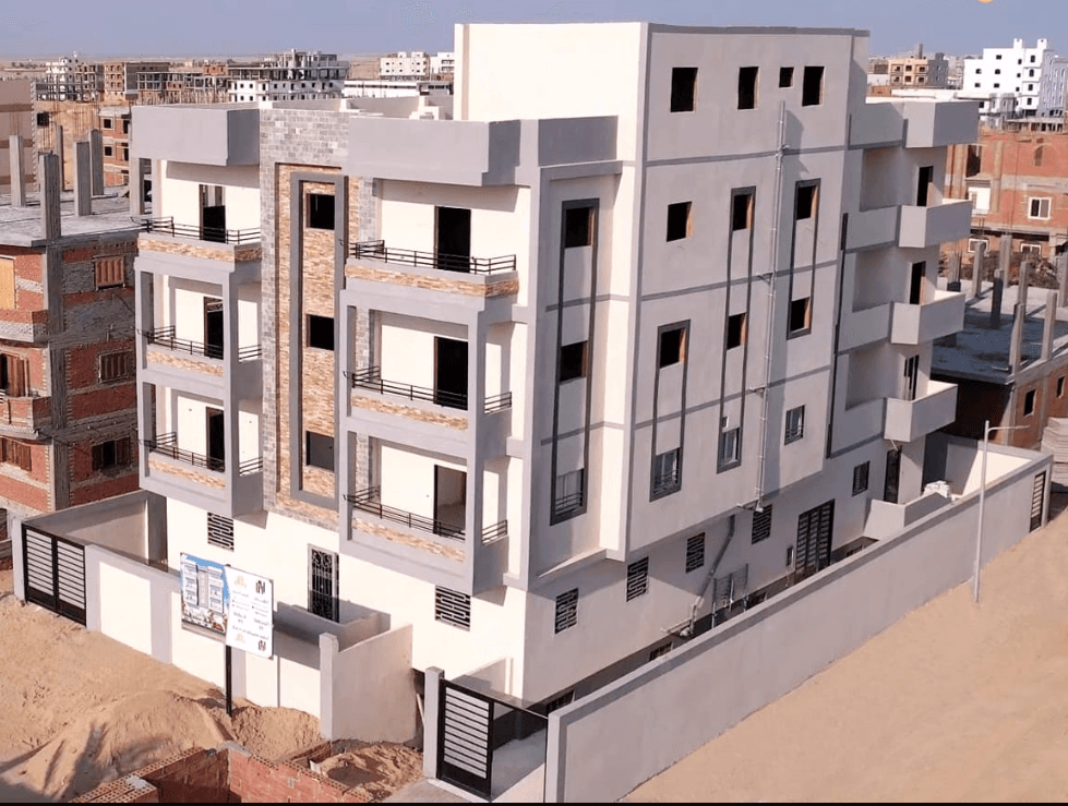 عمارة ٤٠ سكنية ٣٥ ناصية بمدينة السادات