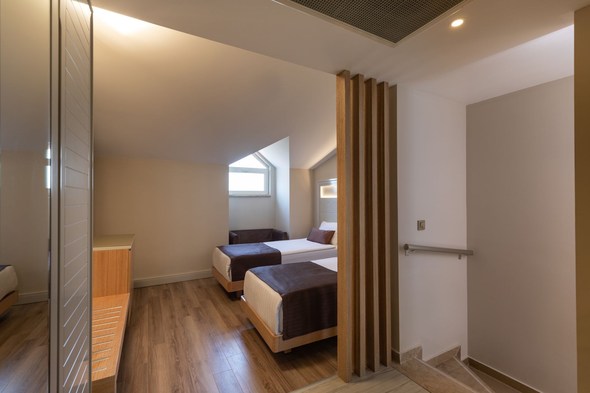 Deluxe Duplex Family Room