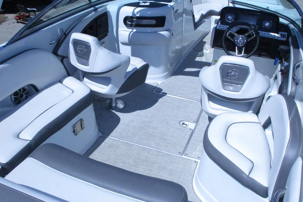 Boat thumbnail 6