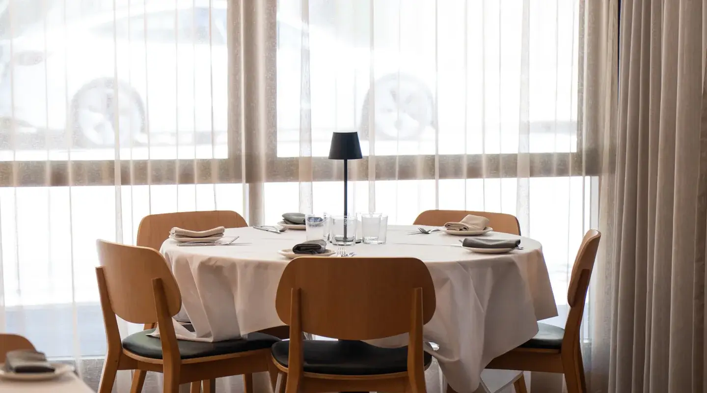table at Annata- booking