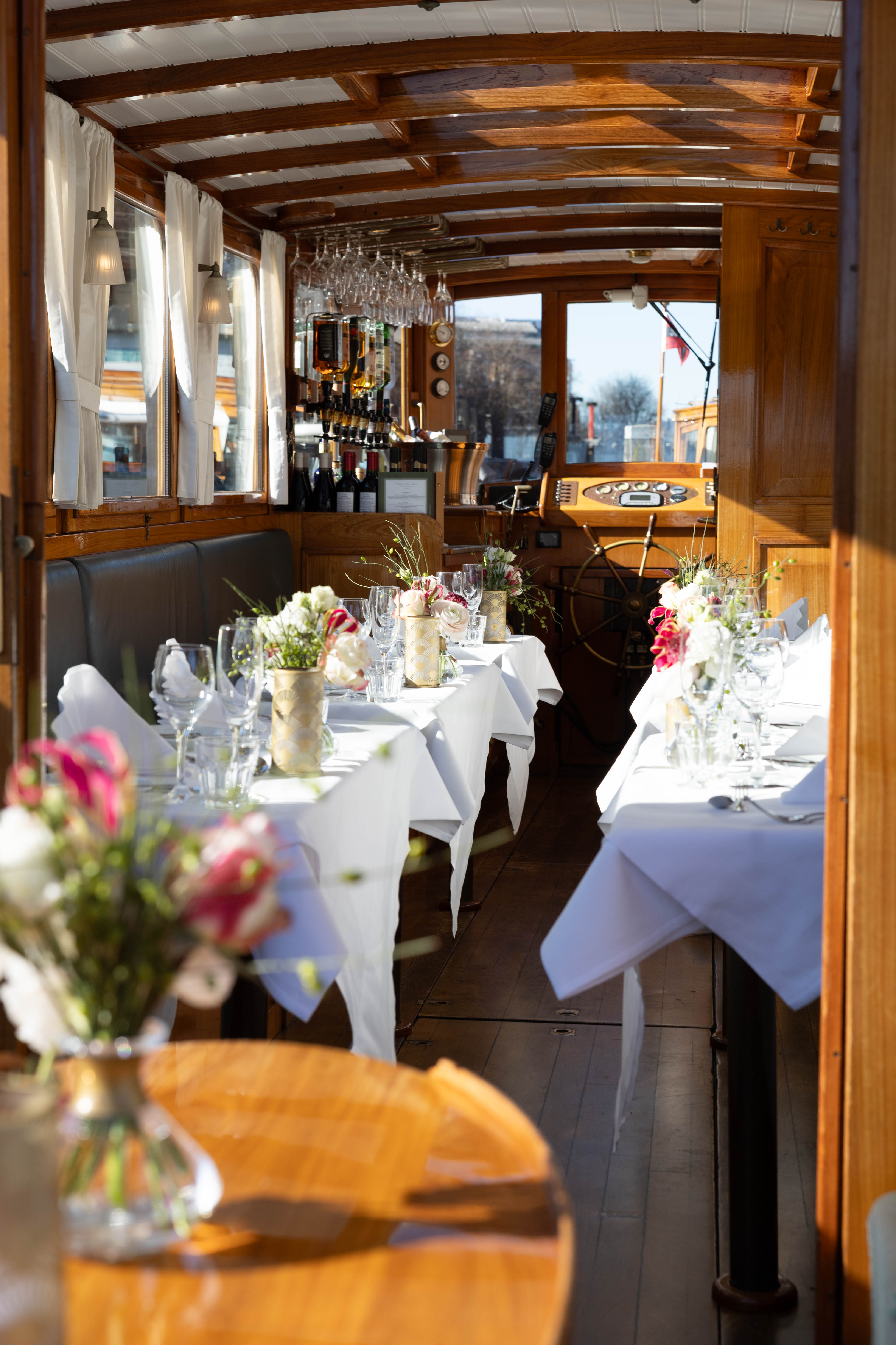 Belle Epoque - Classic Boat Dinners - Amsterdam