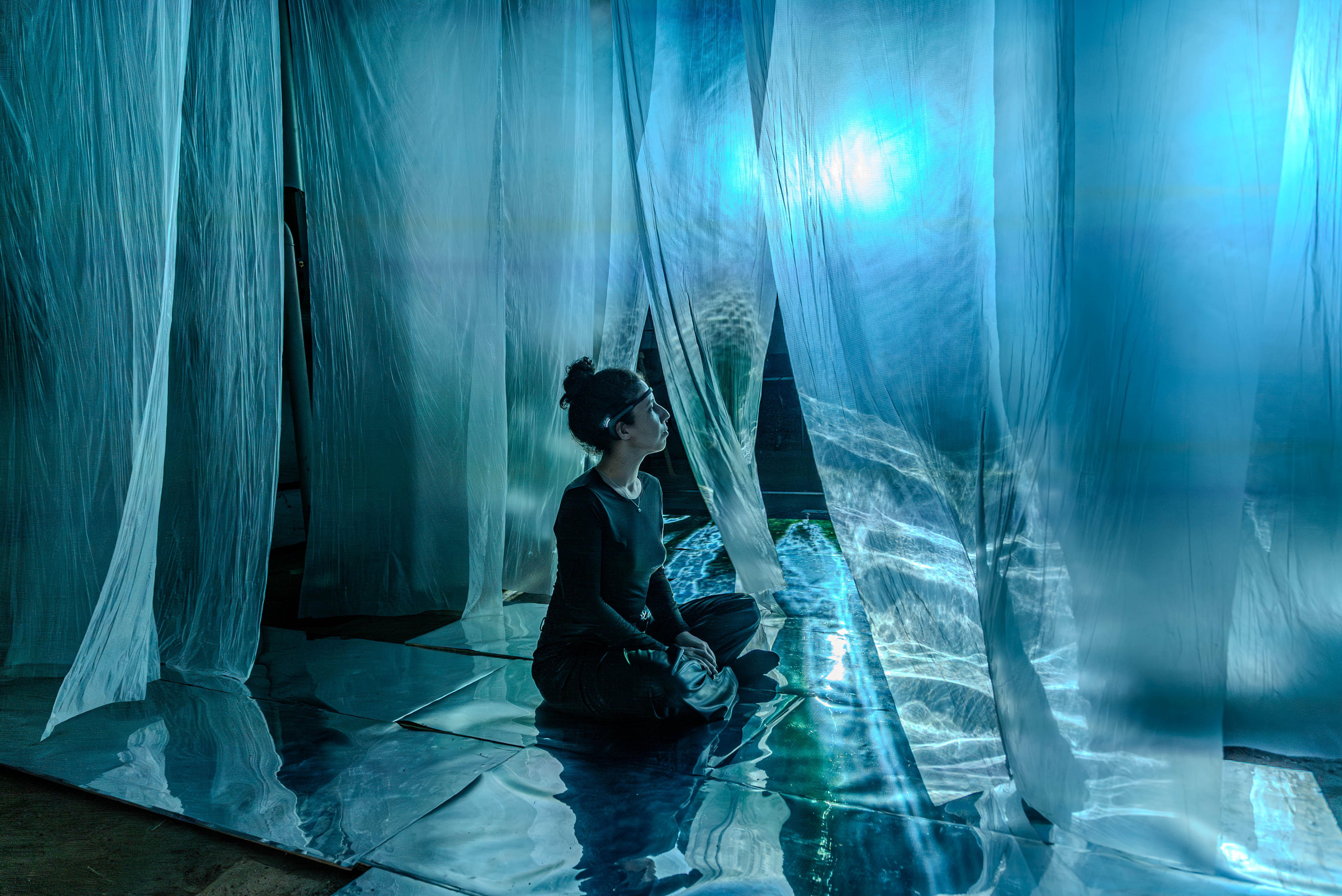 construct - generative audio reactive animation