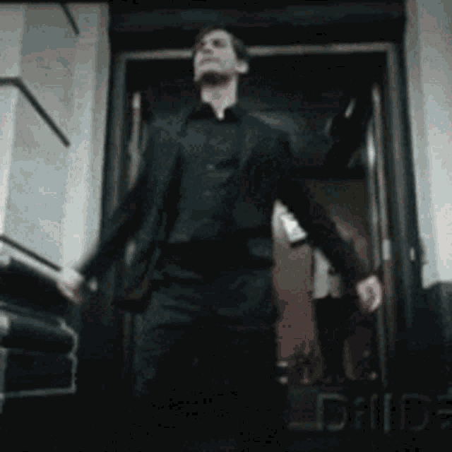 Happy Dance Spiderman