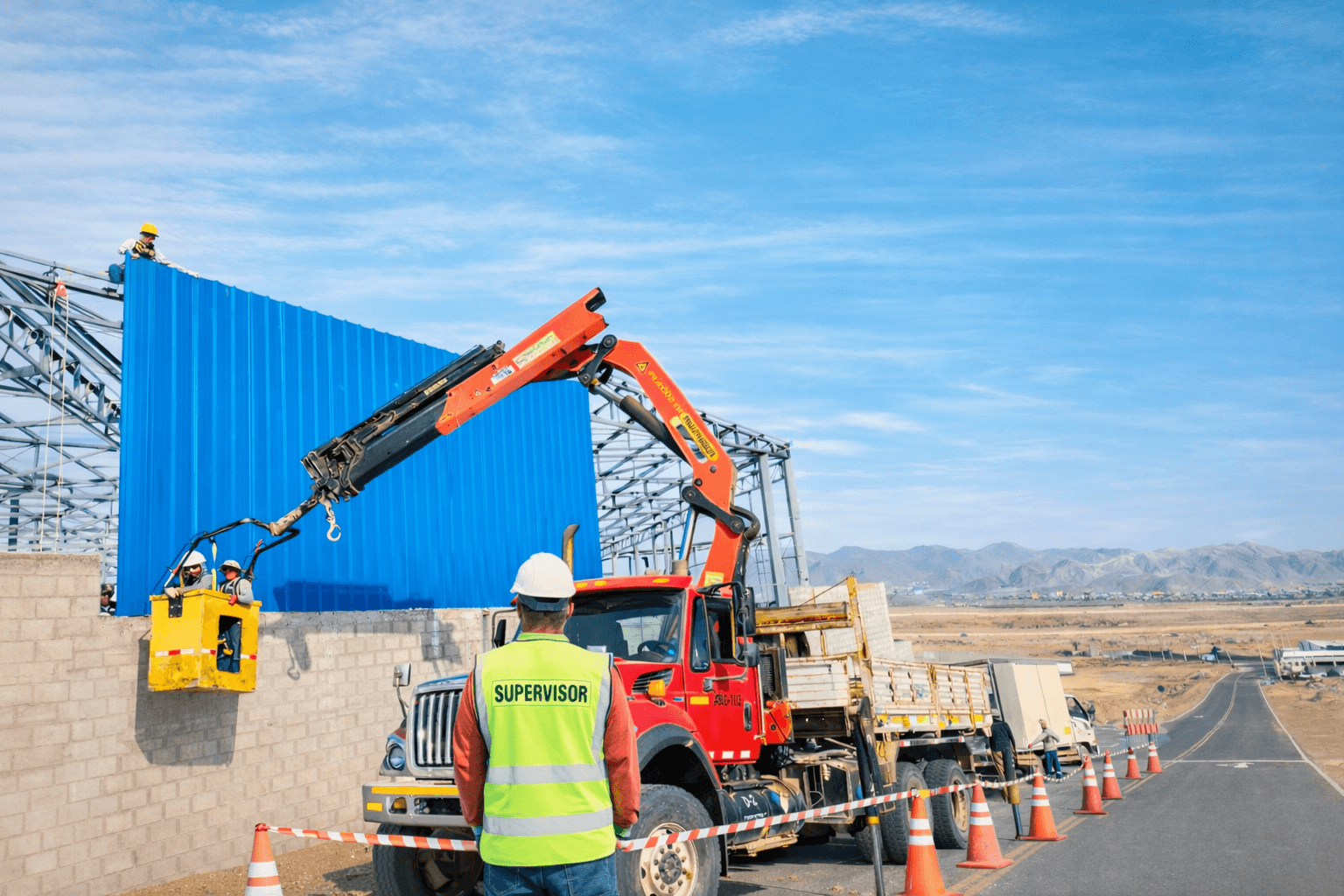 Nave industrial en construcción