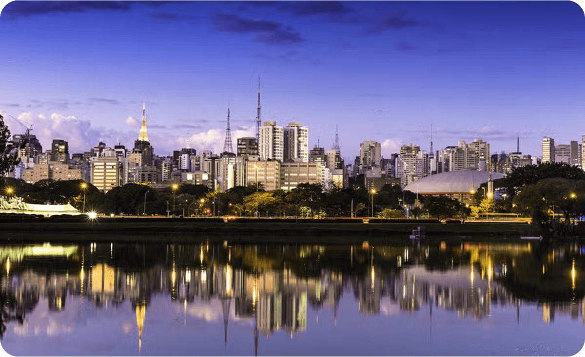 Tour nocturno por São Paulo