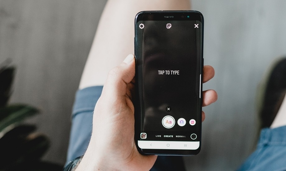 IG Stories on iPhone