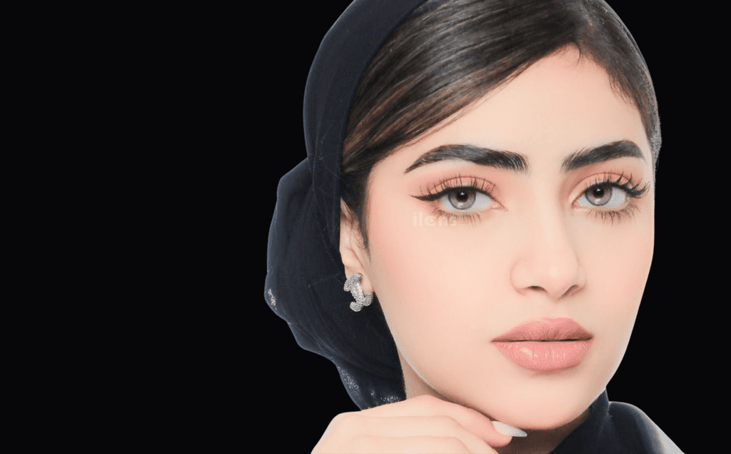 Hero Image Beautiful Woman