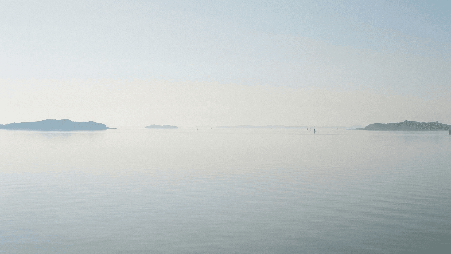 Венецианская лагуна в спокойной дымке — уединённая атмосфера частной экскурсии