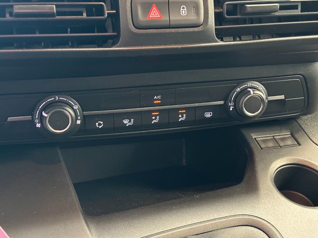 OPEL Combo Life 2021 WHITE Gebrauchtwagen - Galeriebild 22