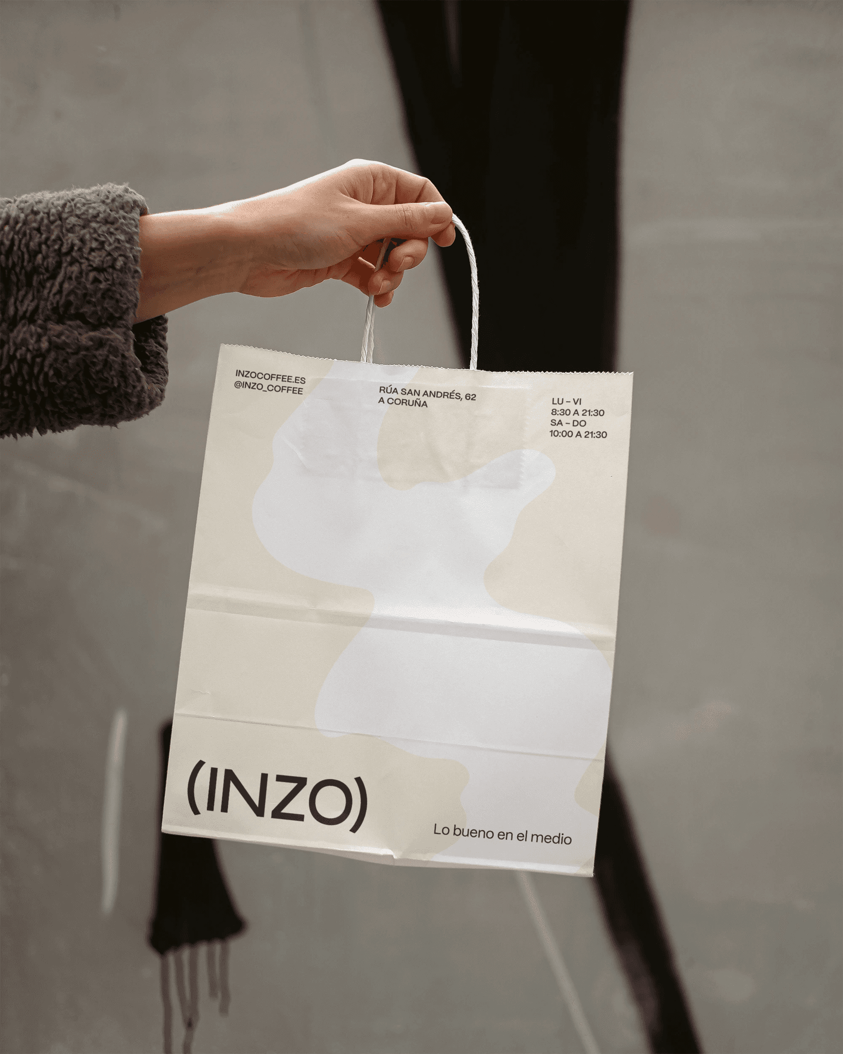 Brand identity packaging and website design for spanish cafe specialty coffee shop in A Coruña Spain