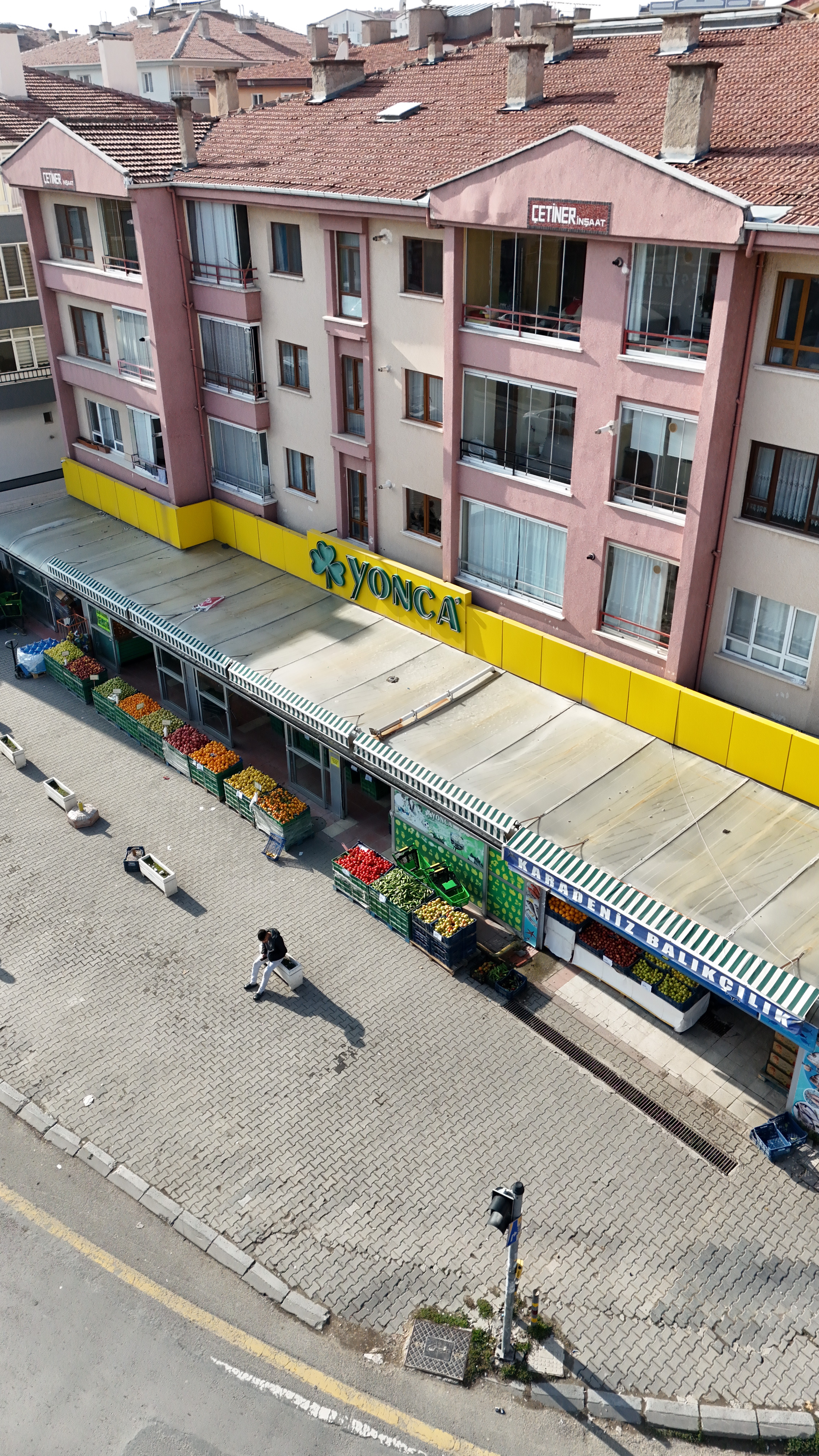 Doğukent’te kullanıcı odaklı ve düzenli alışveriş alanı.