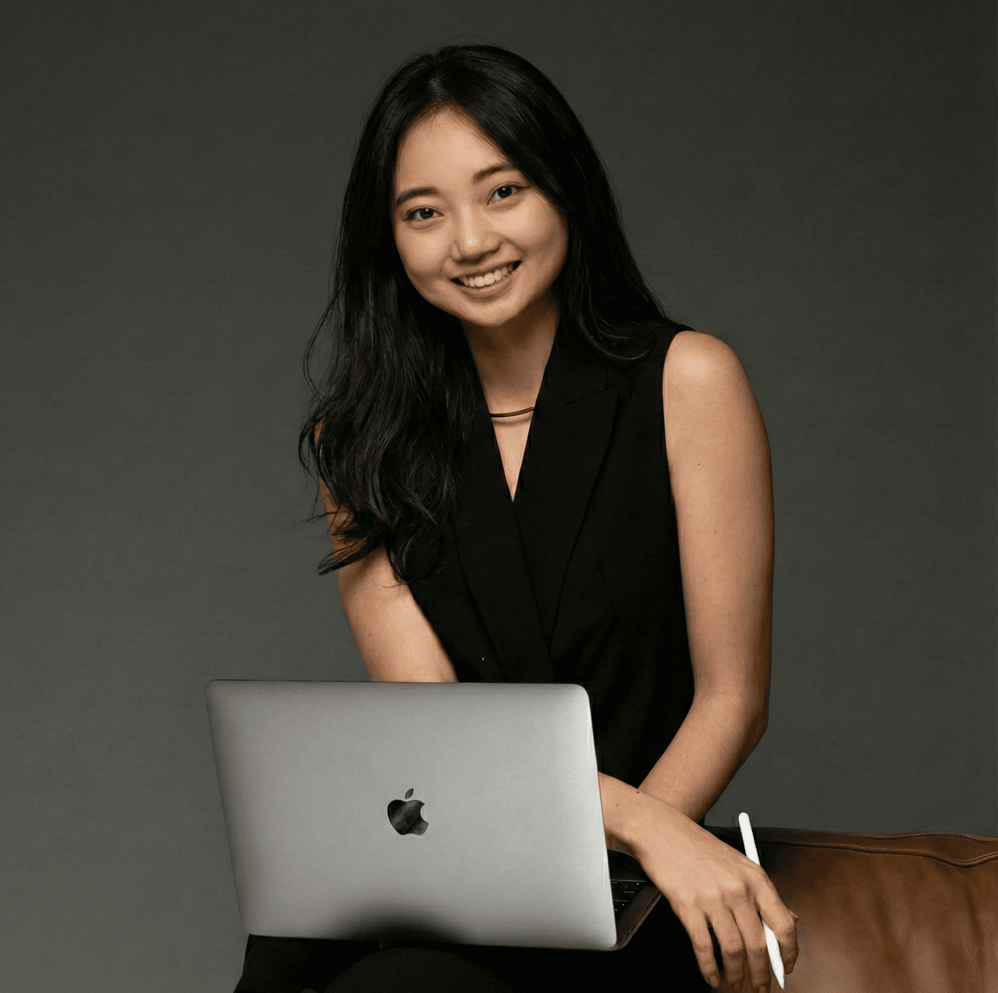 A potrait of Struxent's founder, Bella Rizp