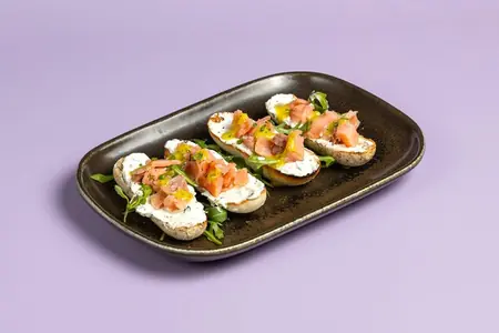 Bruschetta di Salmone