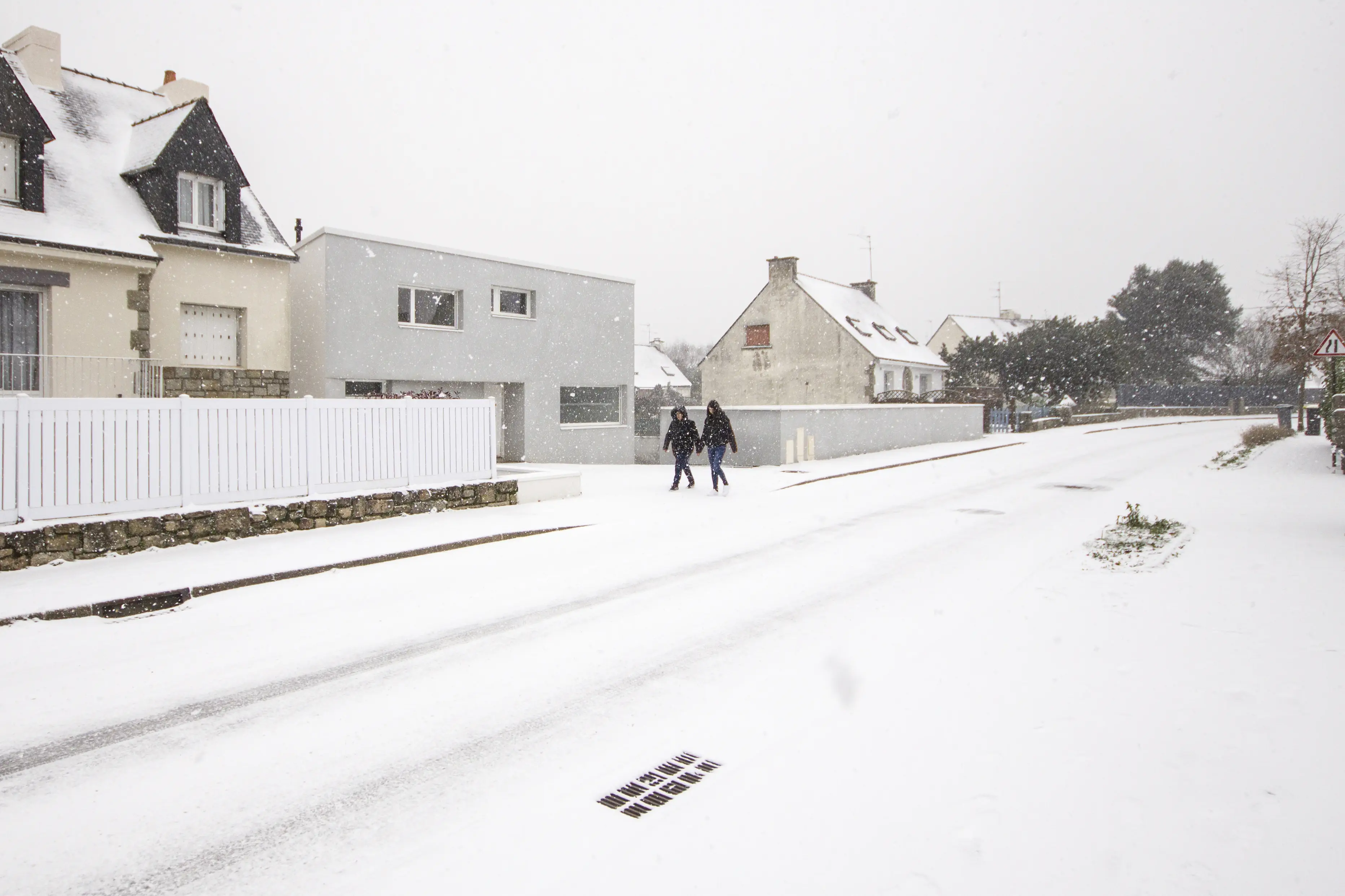 Maison contemporaine - Saint-Avé - sous la neige