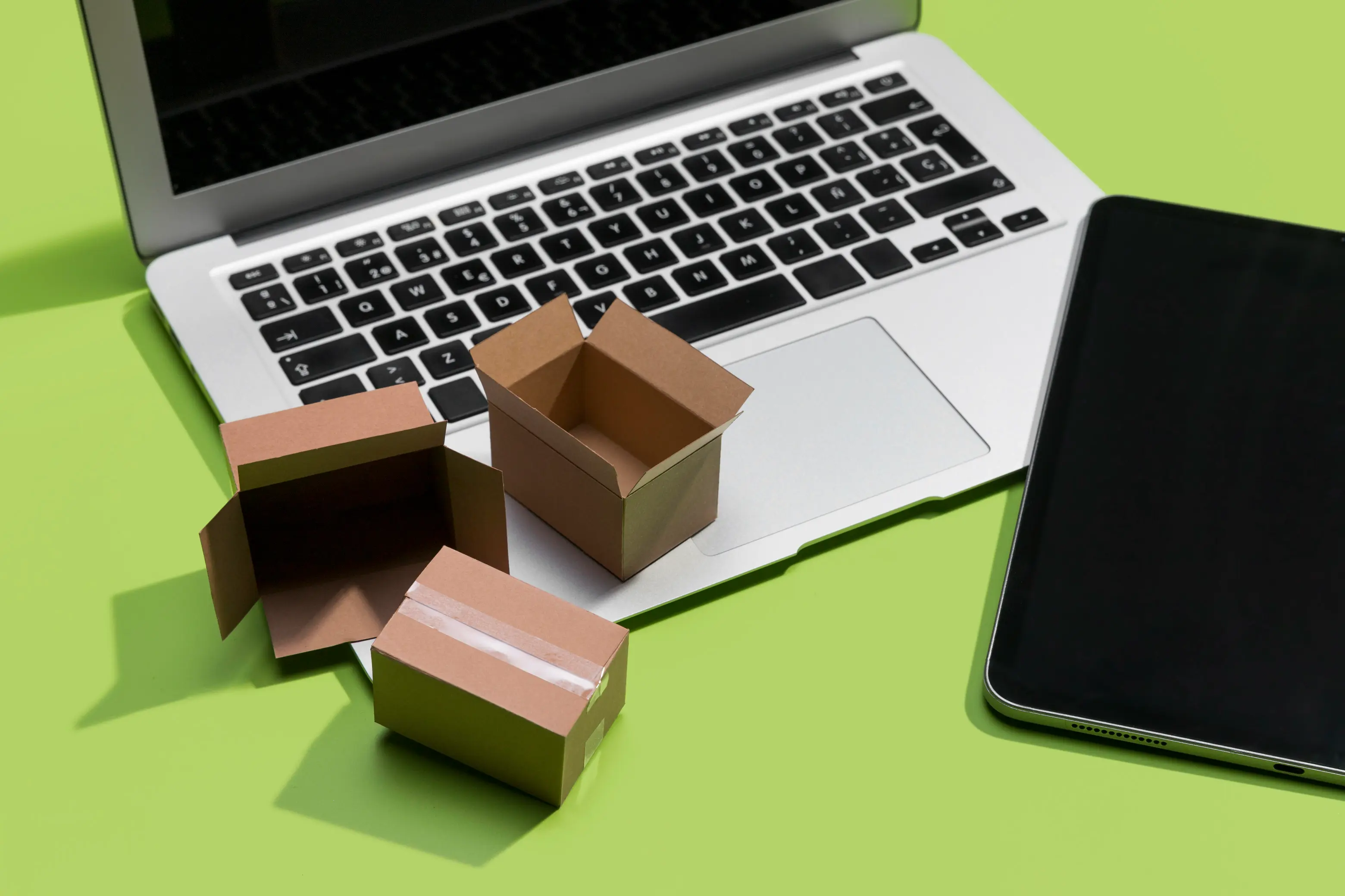 Stratwell About image