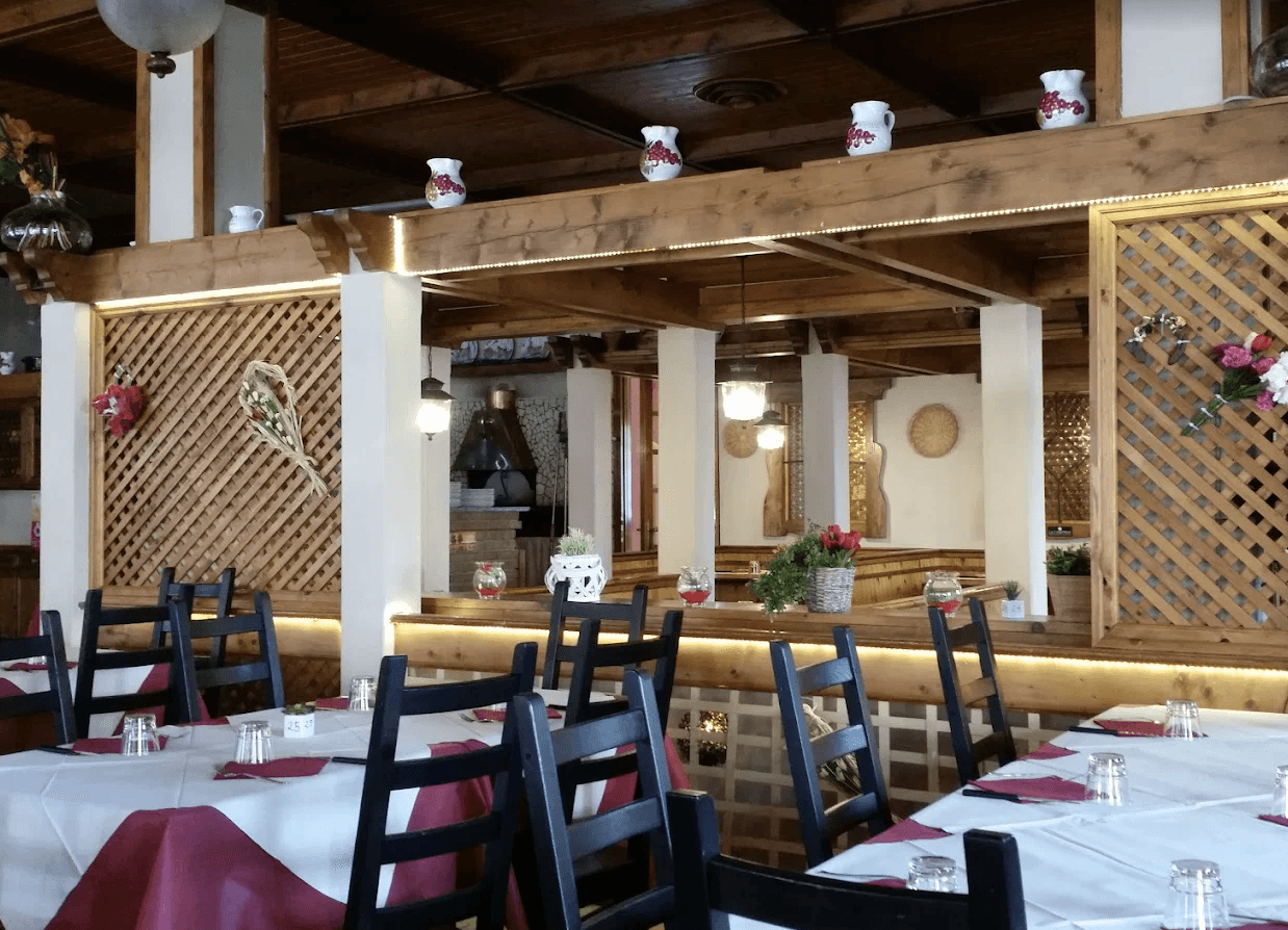 Bartender serving cocktail