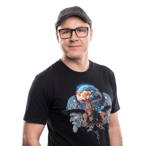 Portrait photo of Roland Hartmann