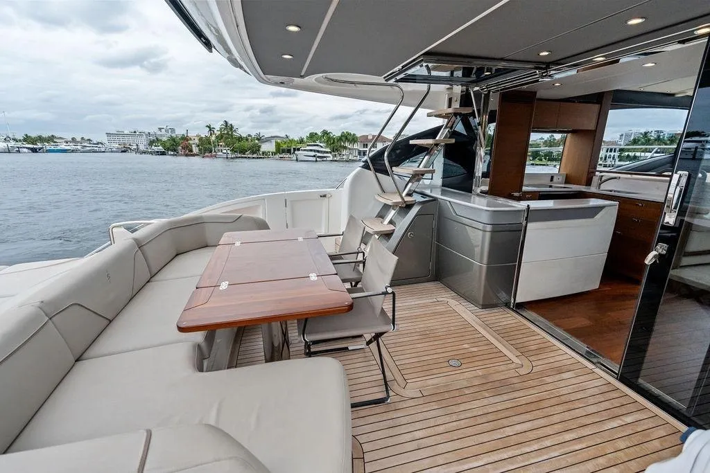 Boat thumbnail 52