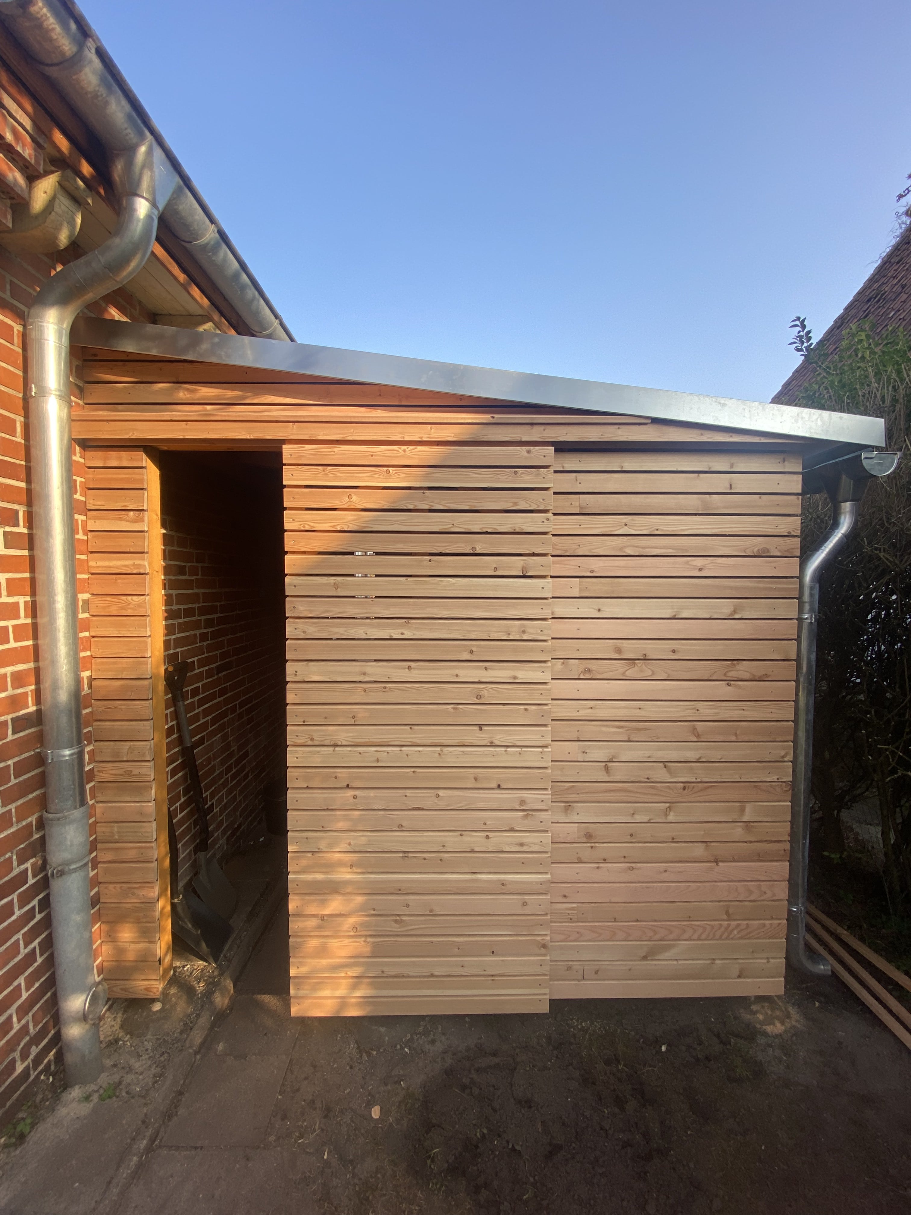 Geräteschuppen aus Holz Neubau