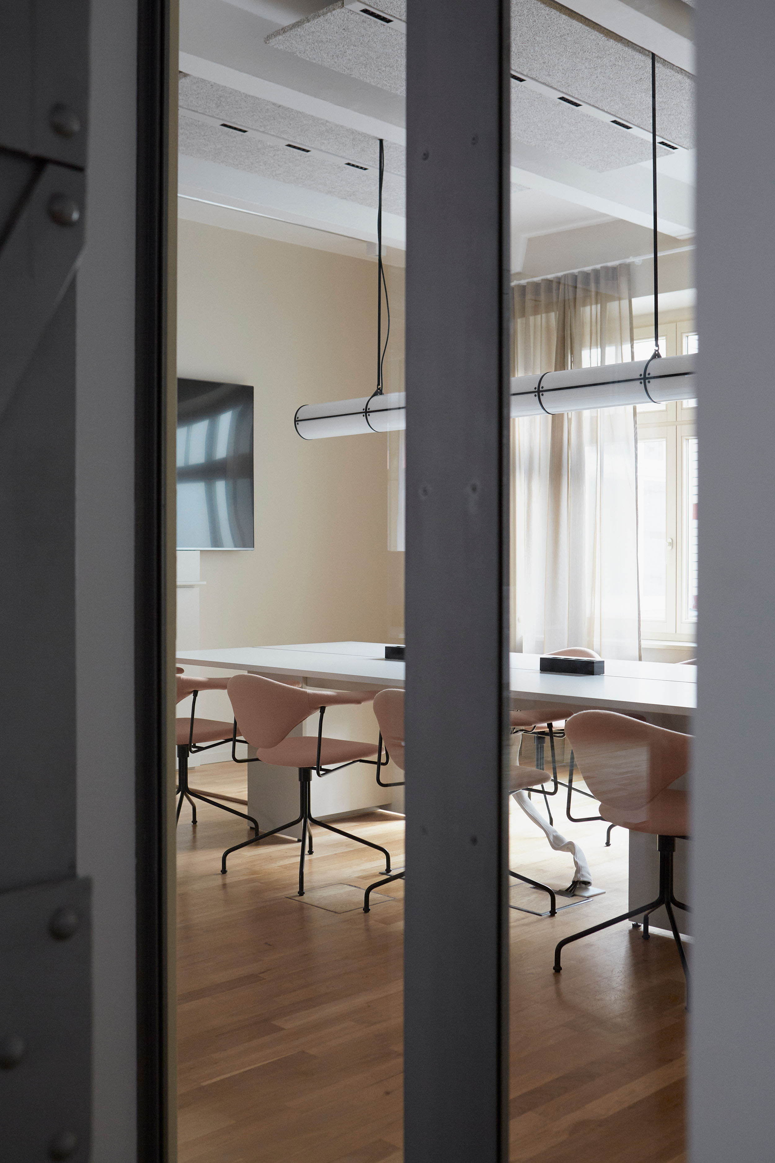 nnenarchitektur für kulturelle Nutzung mit Fokus auf Atmosphäre und Besucherführung