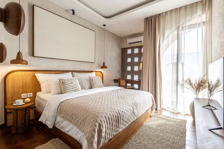 A modern 2-bedroom villa with a private pool in central Berawa, Canggu