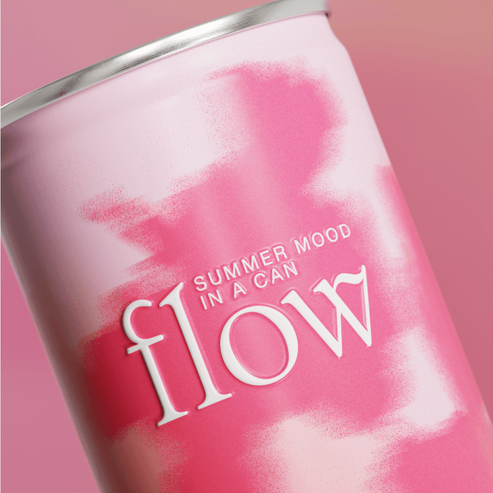 Flow close-up view – single can with watercolor label