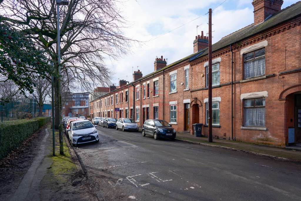 AVR, Accurate Visual Representations, Verified Views photomontages for UK planning applications, produced using Sony A7C photography, 3ds Max, V-Ray & Photoshop. Managed end-to-end with Castle Surveys Ltd. 