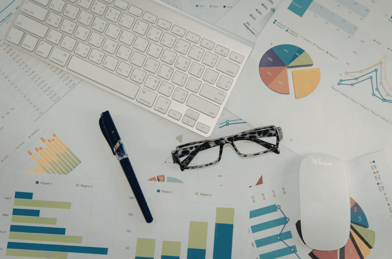 Amazon advertising dashboard showing high-level ACoS metrics without ASIN-level profit breakdown or wasted spend visibility.