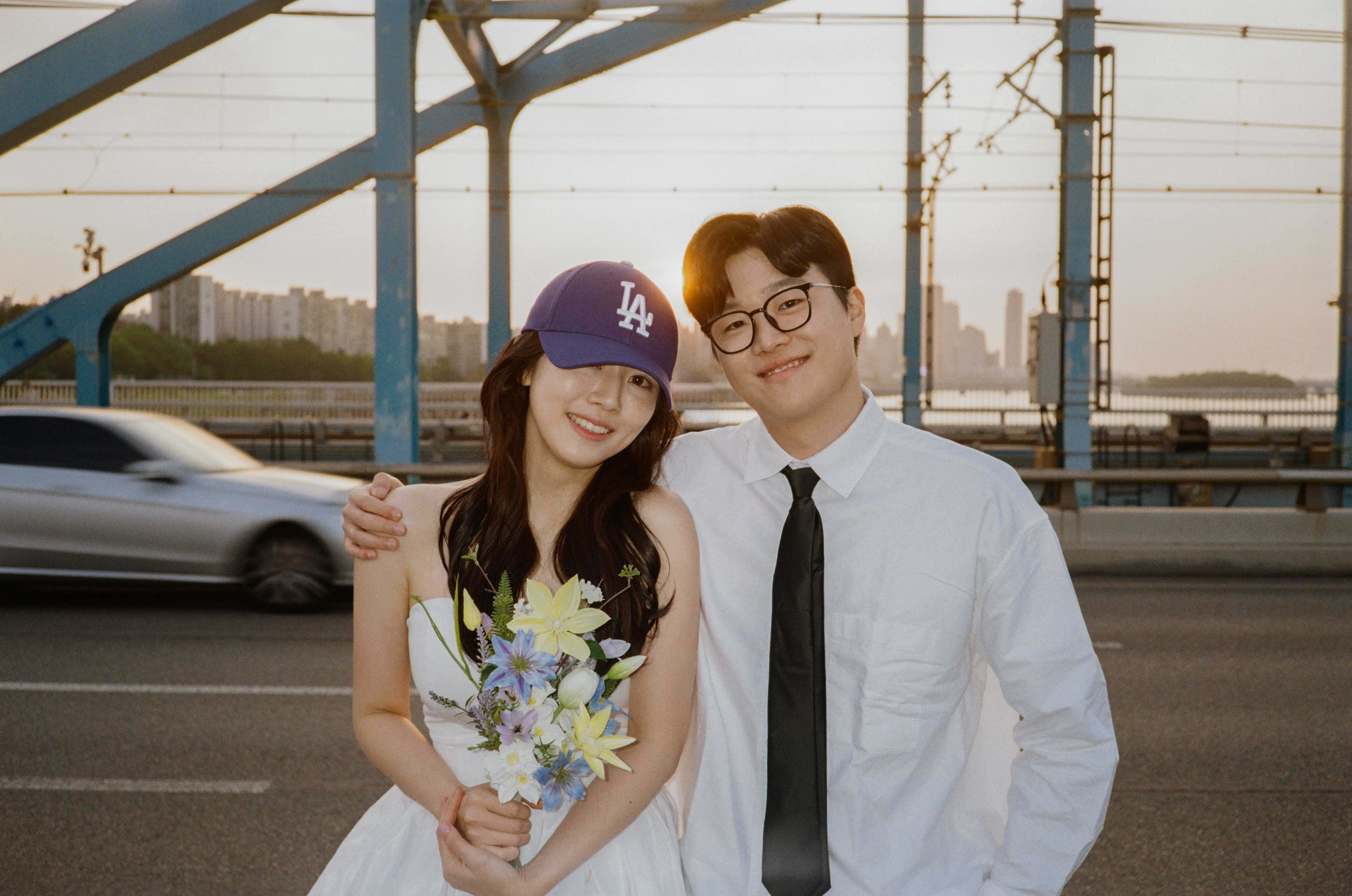 올림픽공원 동작대교 야외웨딩스냅 후기 | 오프그리드의 빈티지 감성 기록