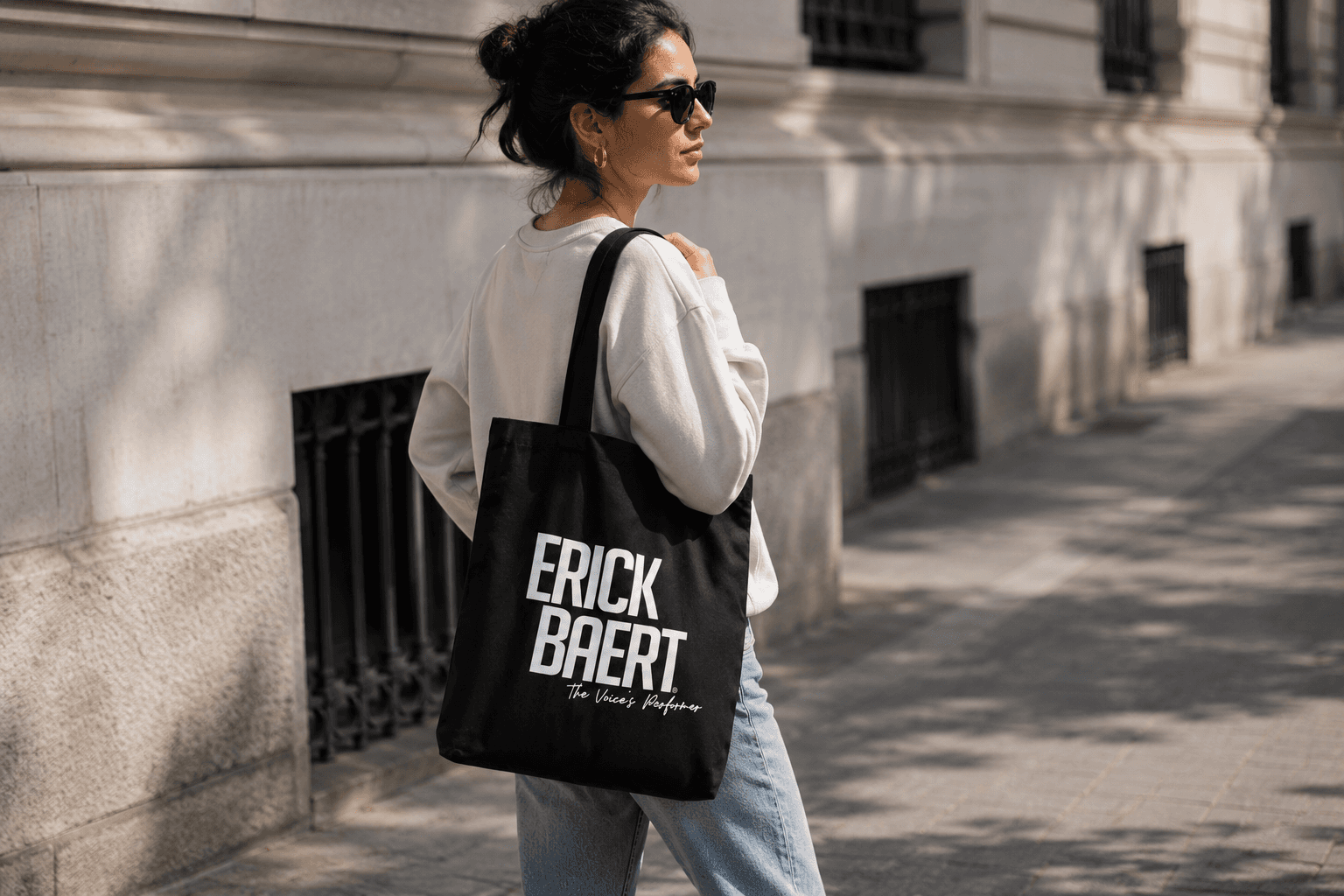 Tote bag