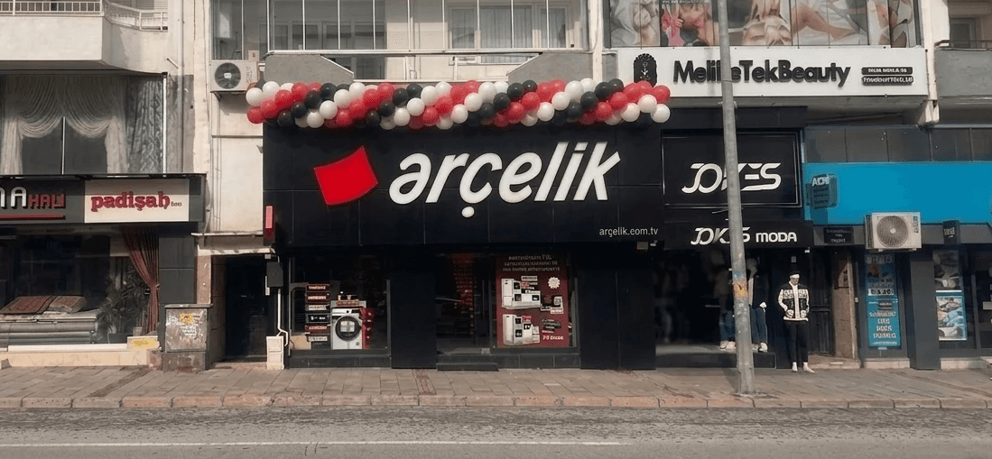 Ege Çelik Arçelik Yetkili Bayi mağazasının dış cephesi, Gaziemir