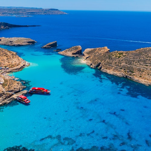 Комино: билеты на круиз на катамаране во время заката в Валлетте