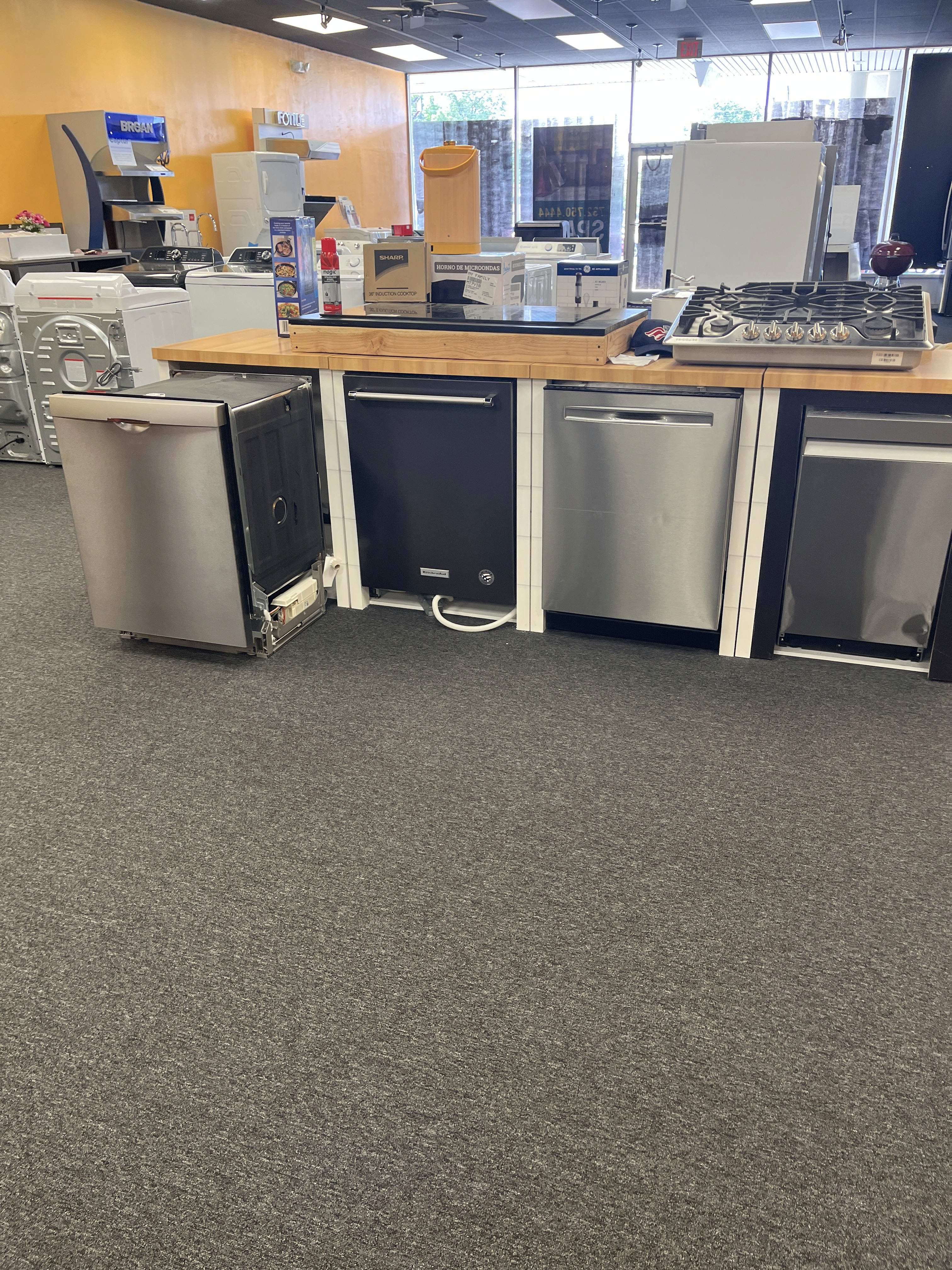 Appliance Store Auction - 5