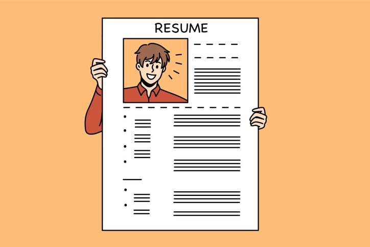 A visual representation of entry-level resume summary examples.