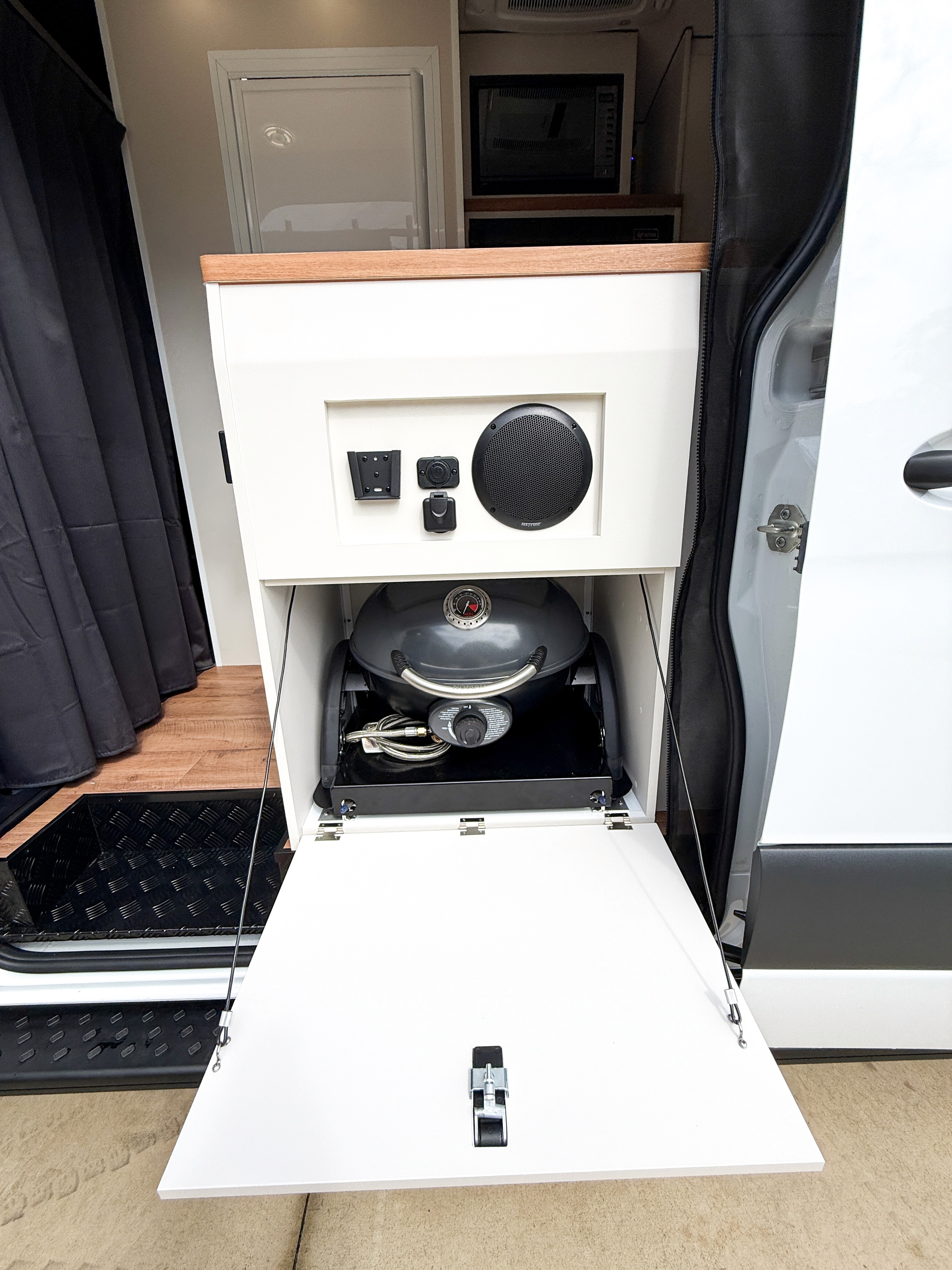 Campervan Ziggy on slide out