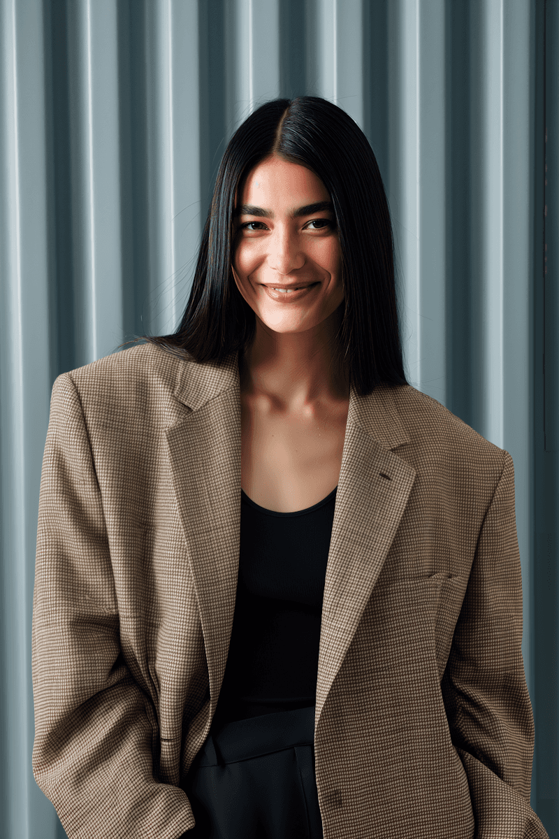 man in black crew neck shirt wearing black knit cap