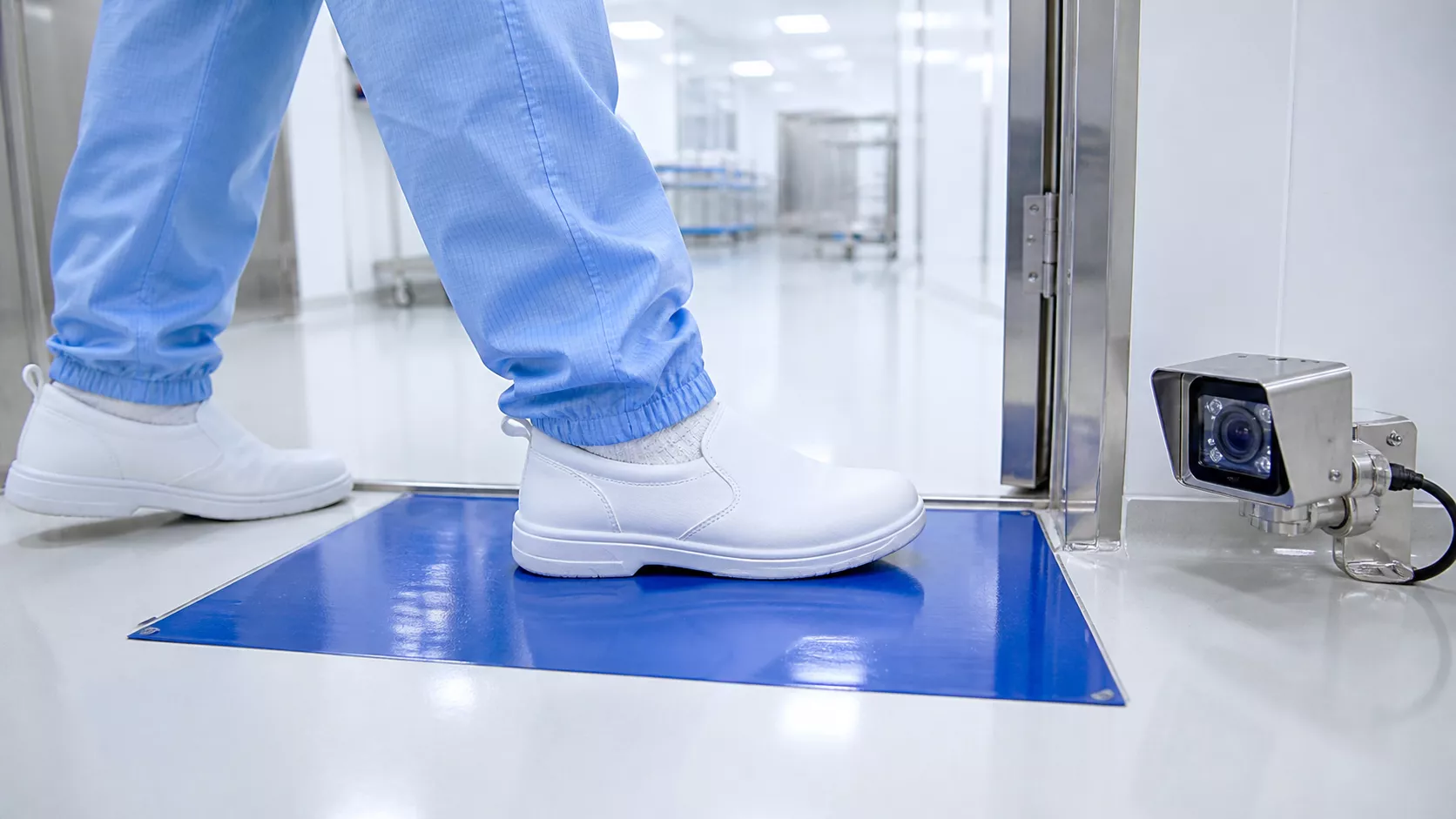 safety shoes detection