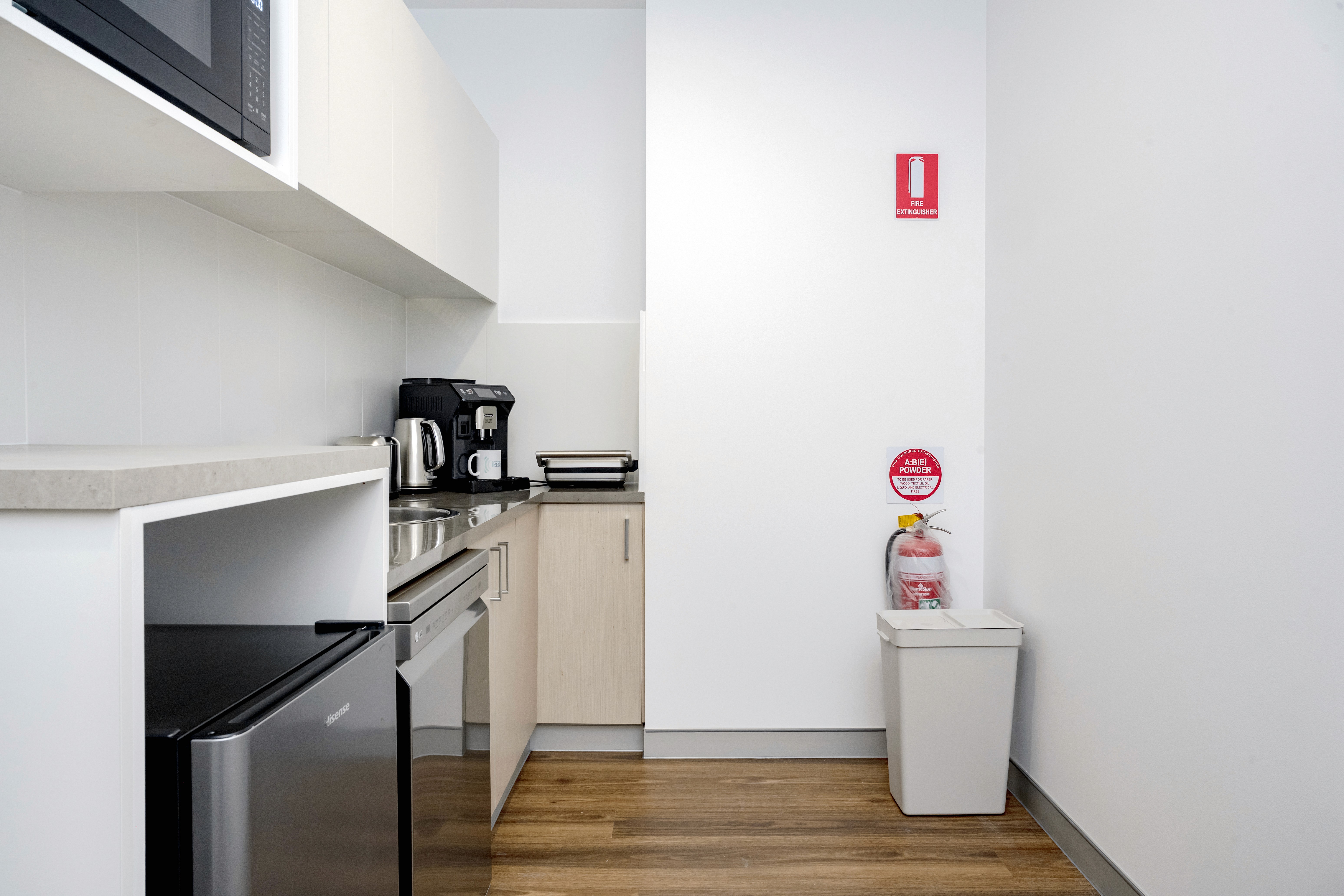 Office Space for Team Members of Ultrasound CBR | Office Fit-Out in Bruce ACT by Recon Projects