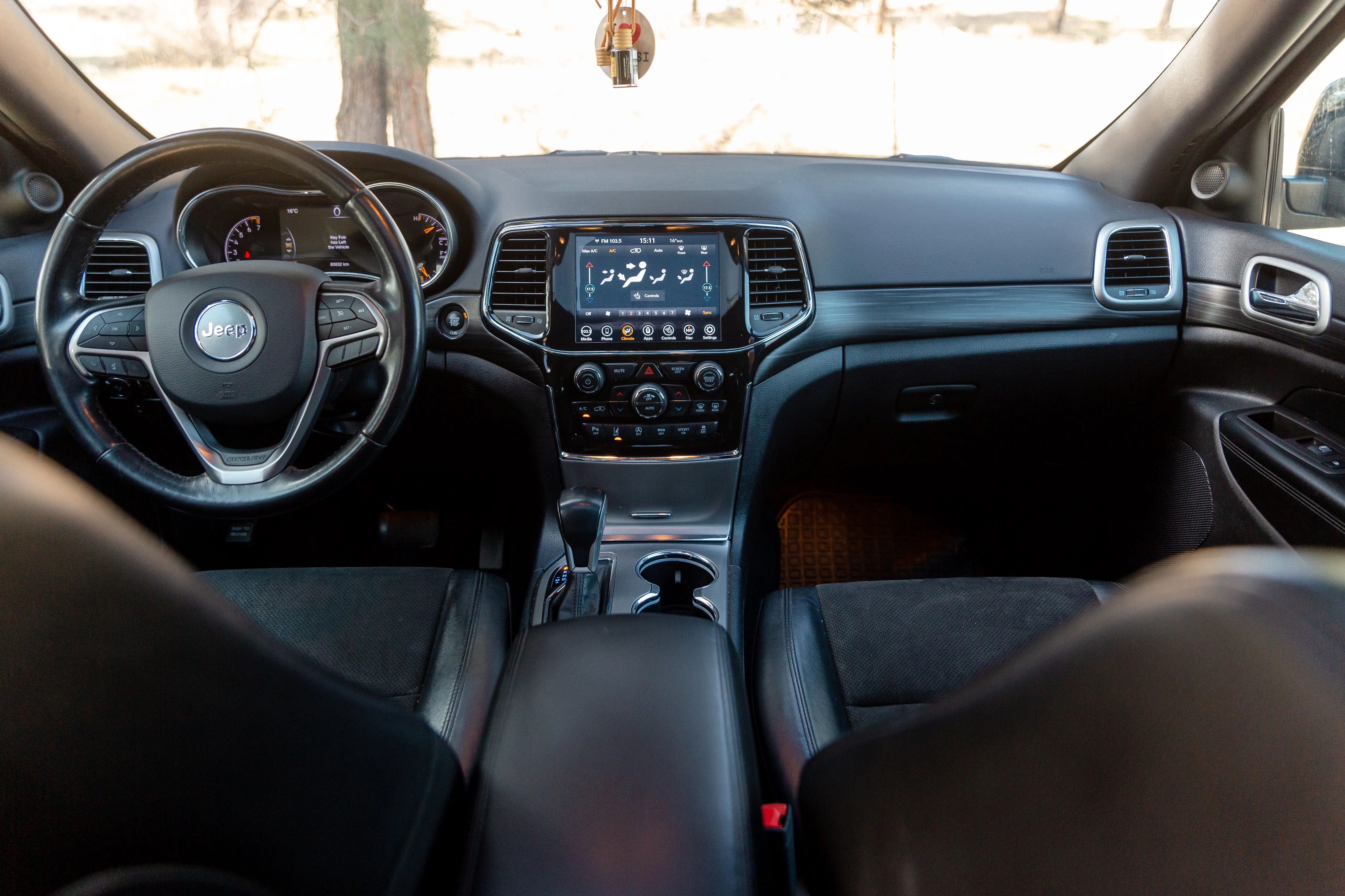 Car Additional Photo 1