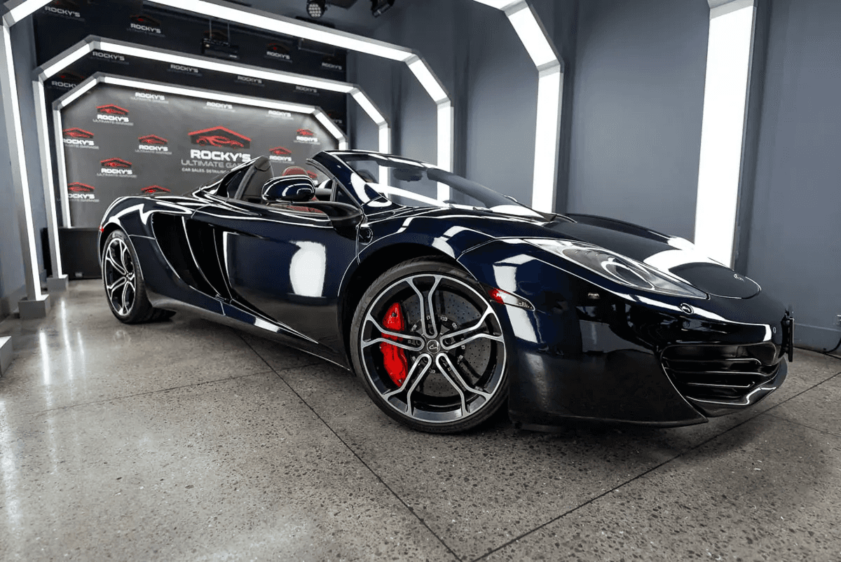 2014 McLaren MP4-12C, photo 2