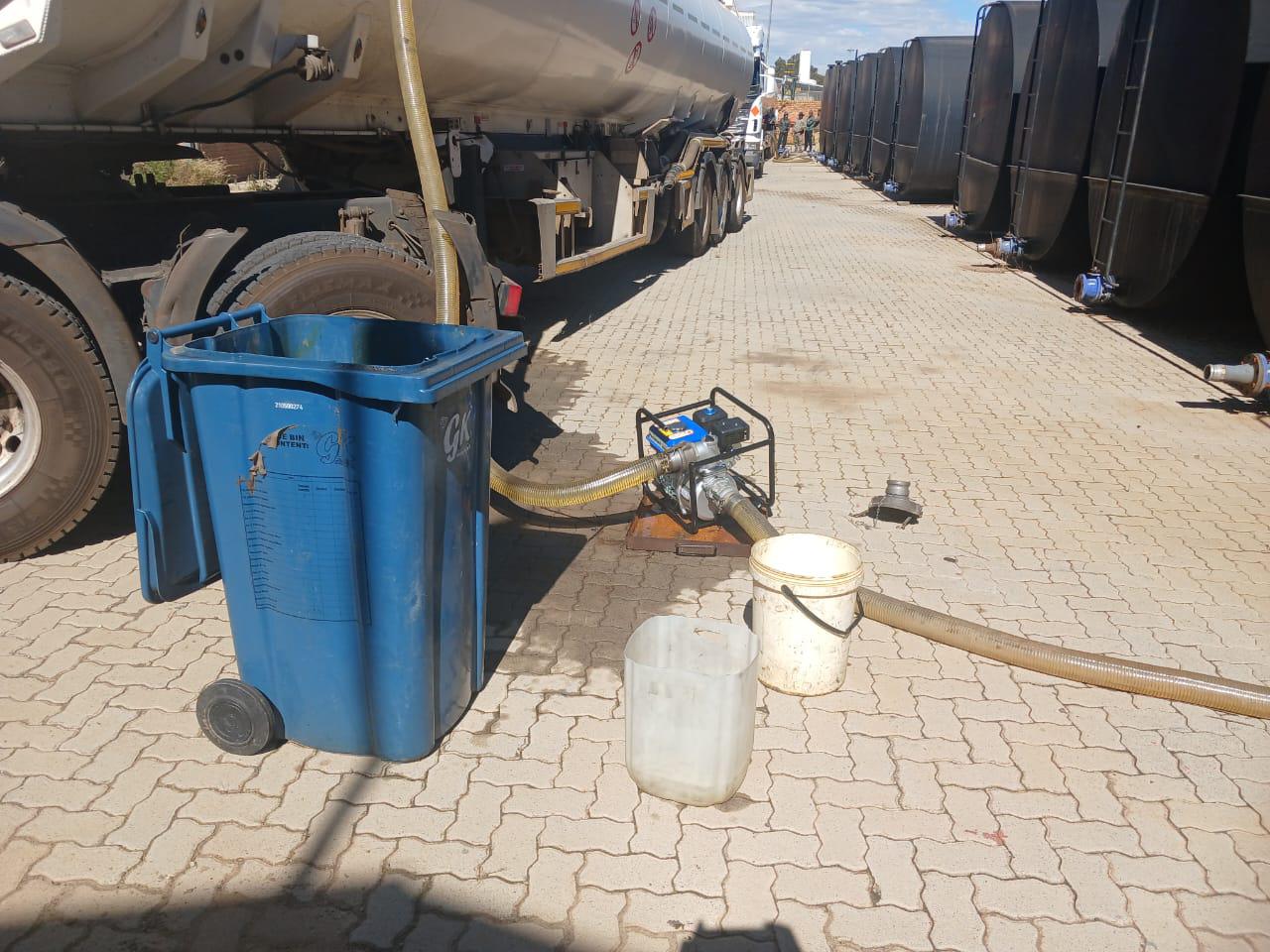 Photo:11 suspects arrested for alleged fuel theft at Meyerton fuel plant  – South African Daily