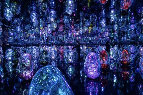 https---hypebeast.com-image-2025-05-28-Teamlab-biovortex-kyoto-fall-2025-opening-info-003.jpg