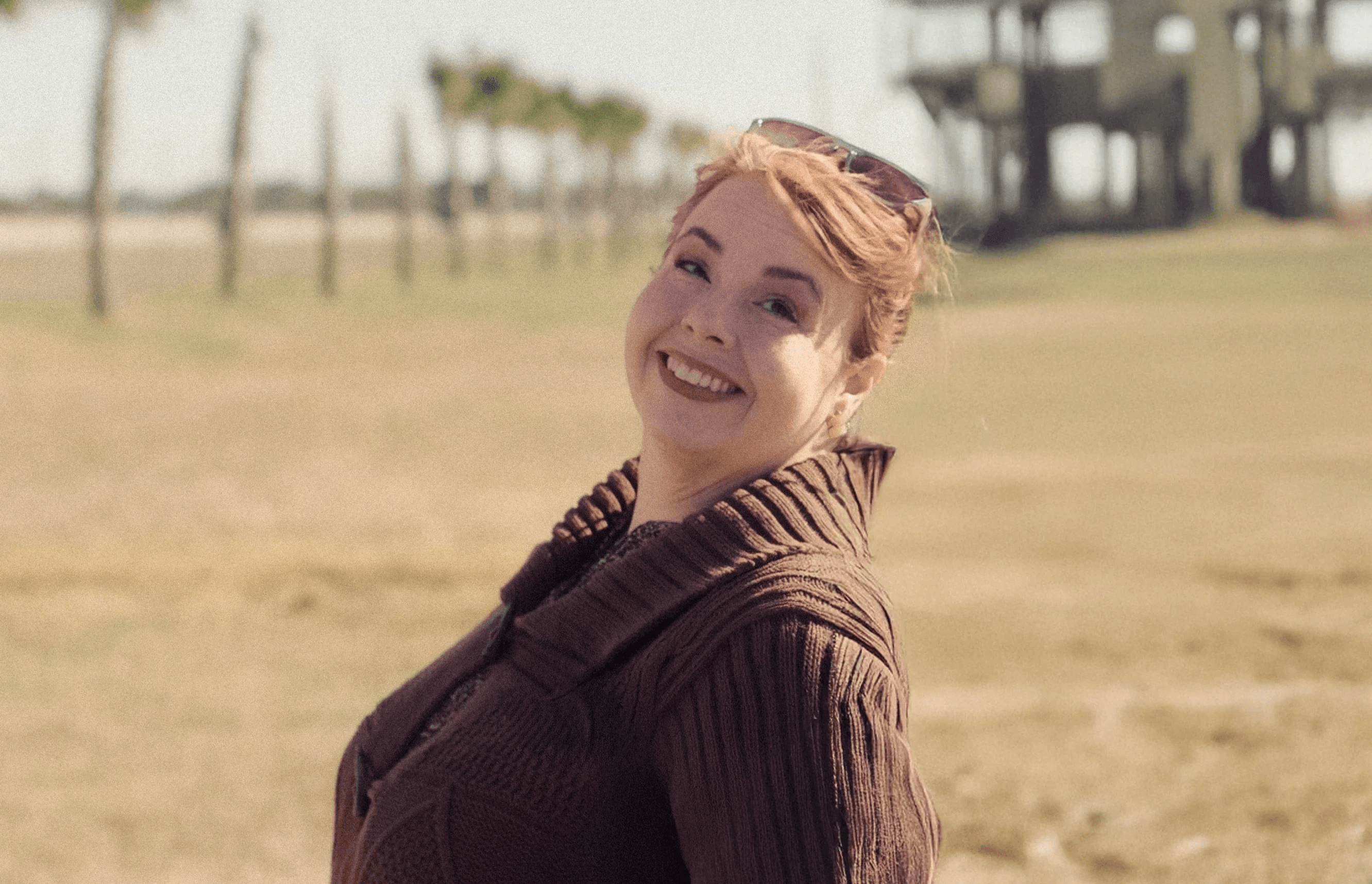 Alison Law as Linda Clifford