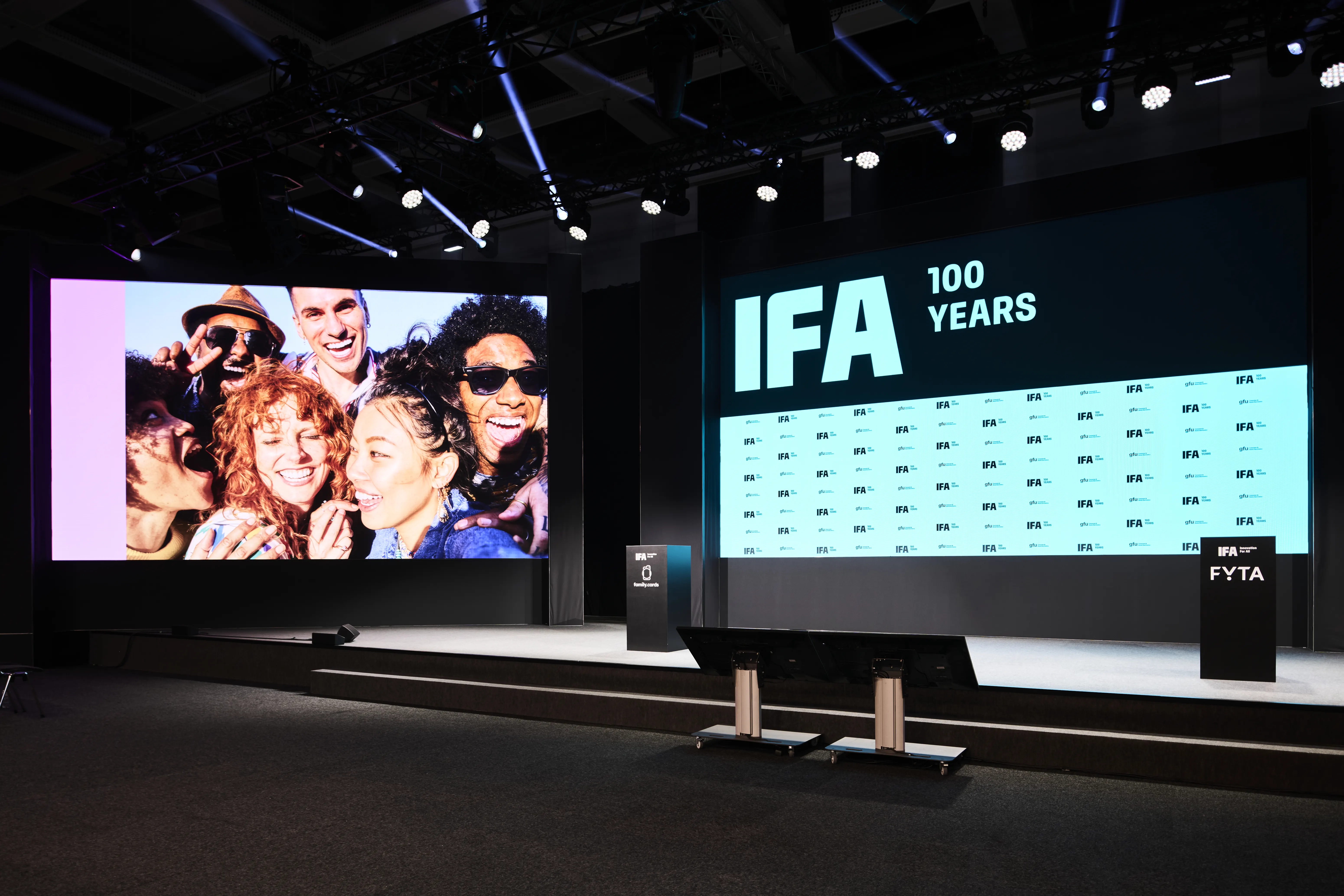 IFA 100 Years press wall and LED screen with photo motif on the keynote stage.