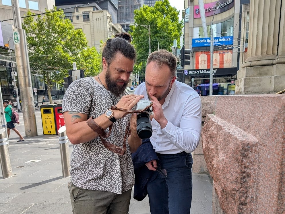 Behind the scenes dating profile photoshoot Melbourne - FixYourIG