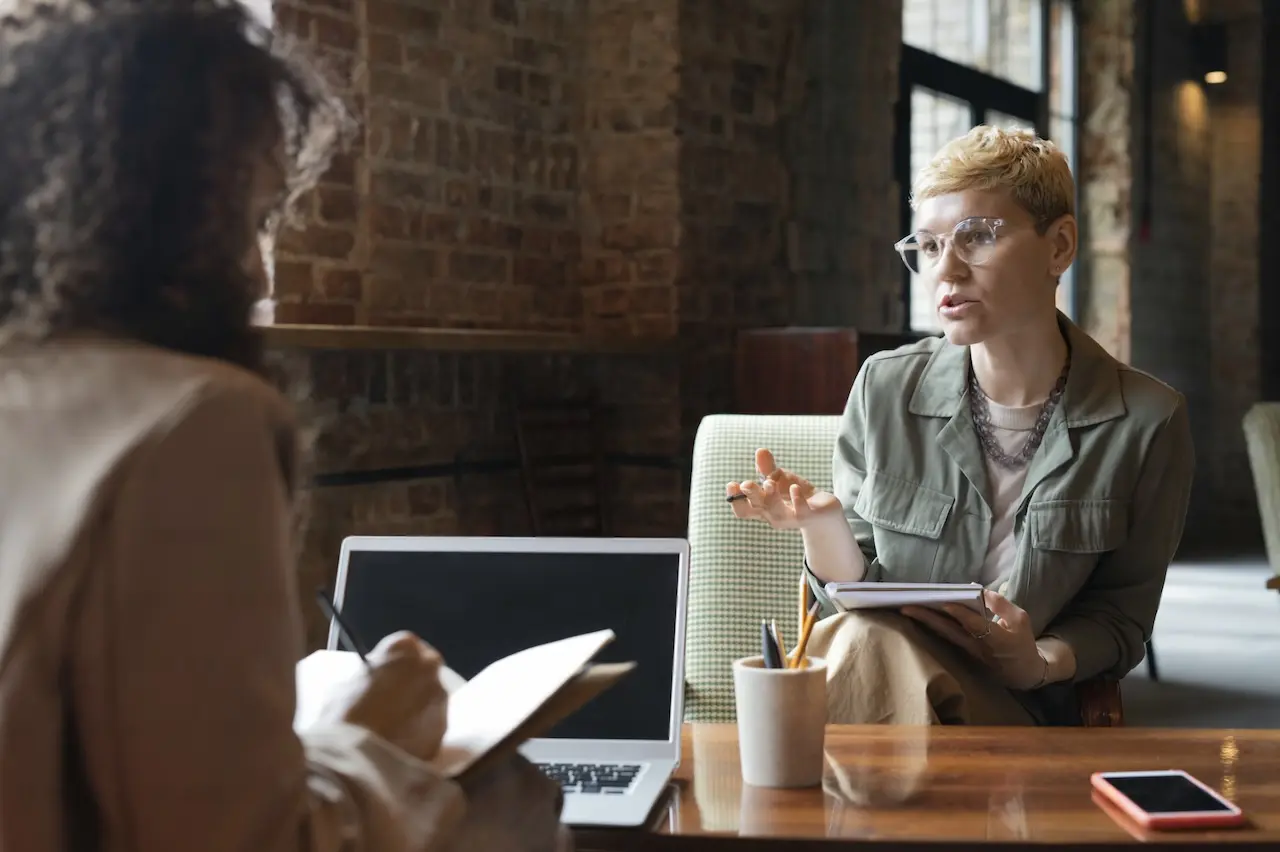 Consulting sur mesure entre deux personnes